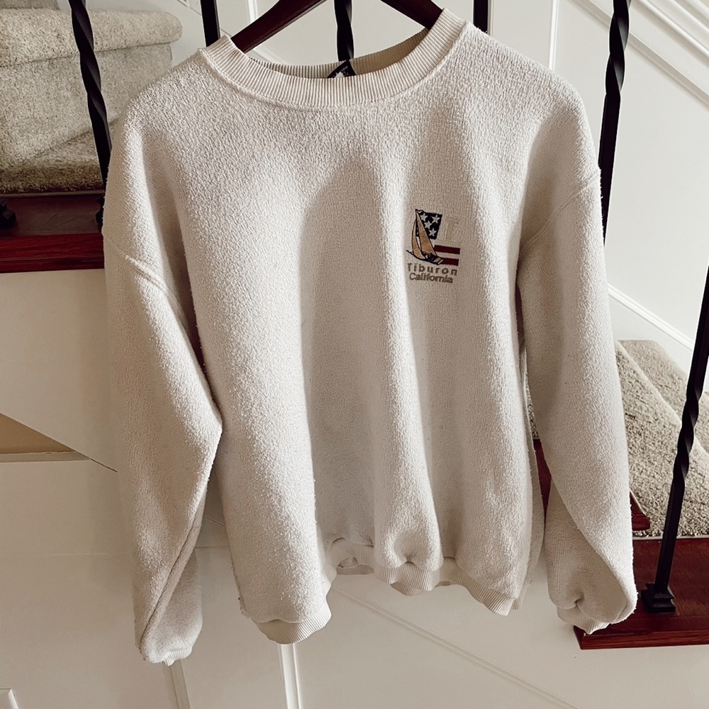 tiburon california crewneck